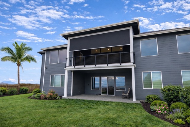 What Should Homeowners Consider Before Adding Retractable Screens to an Existing Covered Patio?